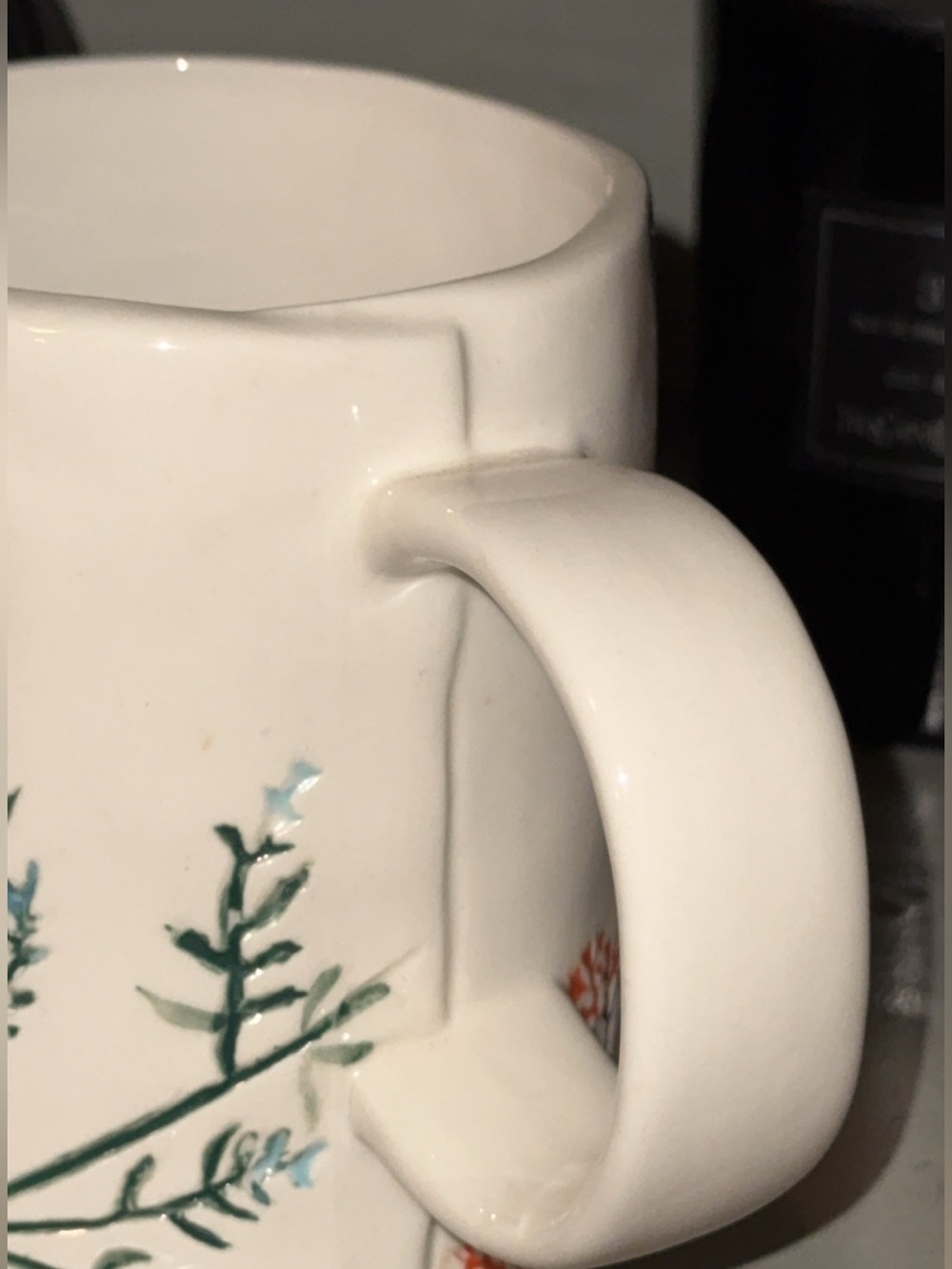 ANTHROPOLOGIE Dagny Monogram Coffee Tea Mug Cup 14.5oz Hand painted Stoneware - Picture 7 of 10